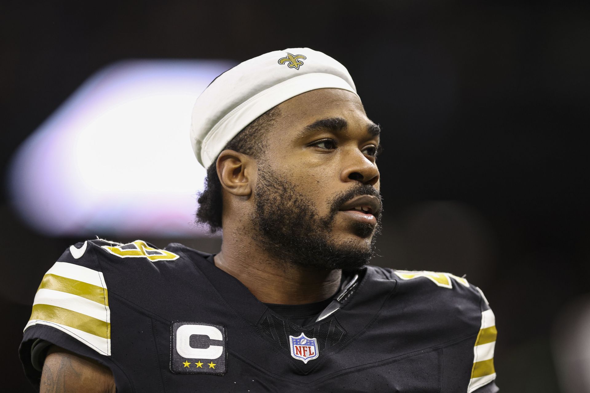 "They need all the help they can get": NFL fans react as 3x All-Pro J.T. Gray signs with Ravens ahead of Week 1 game vs Bills
