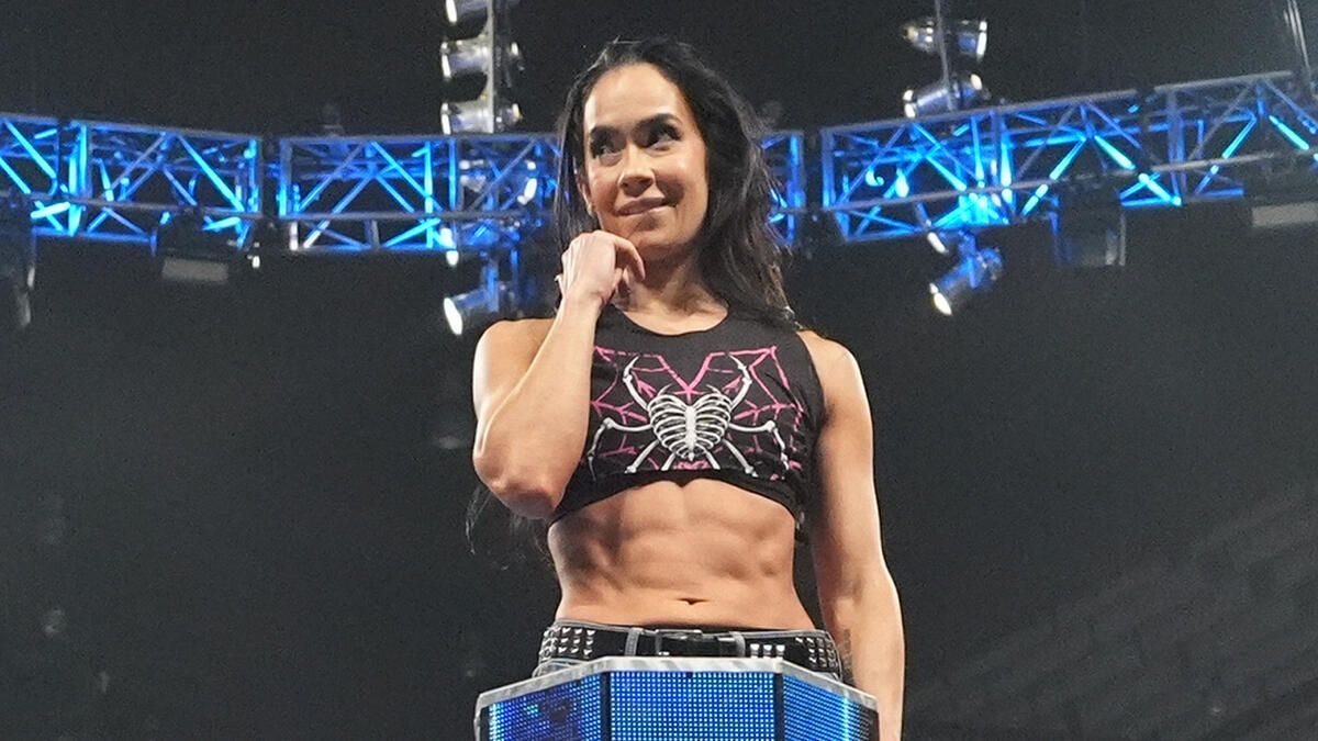 AJ Lee shares emotional reunion with longtime WWE friend 