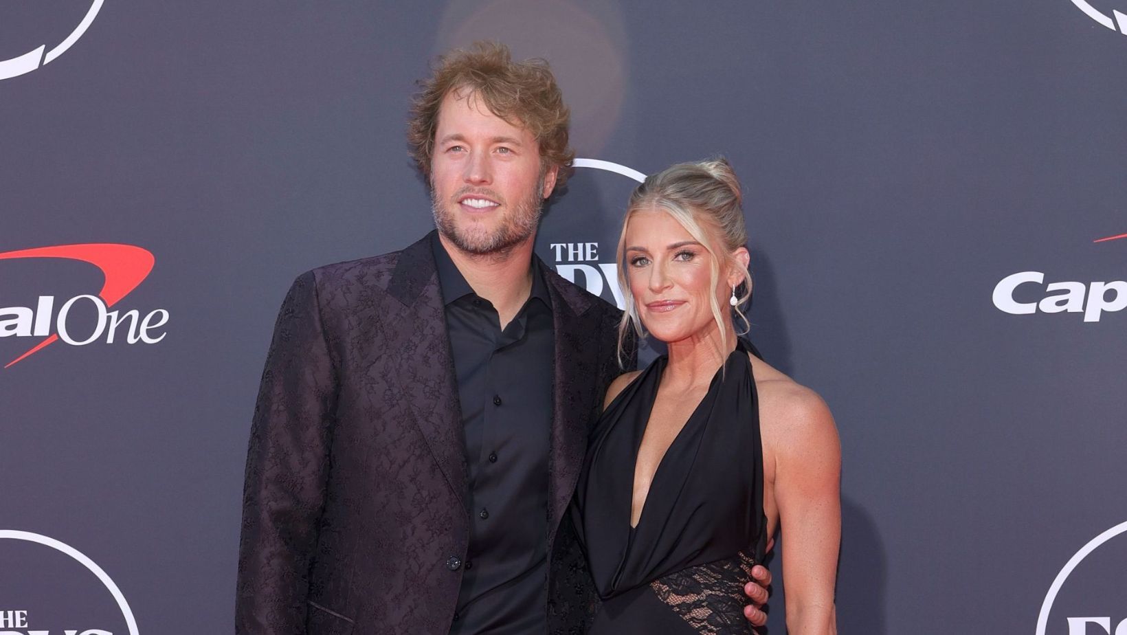 Matthew Stafford’s wife Kelly shares how Rams QB's trade rumors led to school bullying of their daughters thumbnail
