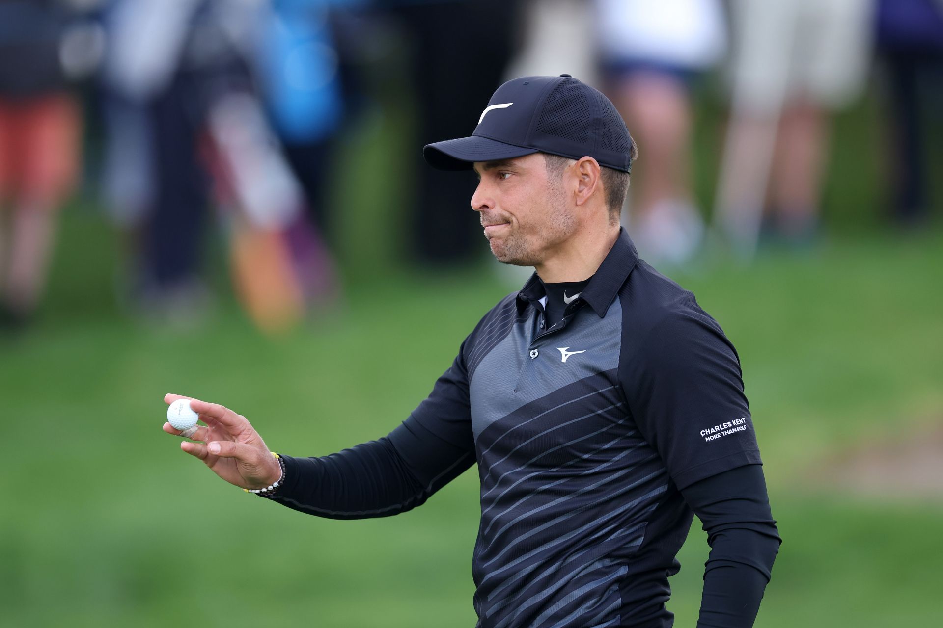 Who is leading the Amgen Irish Open 2025 after Round 3? Leaderboard explored