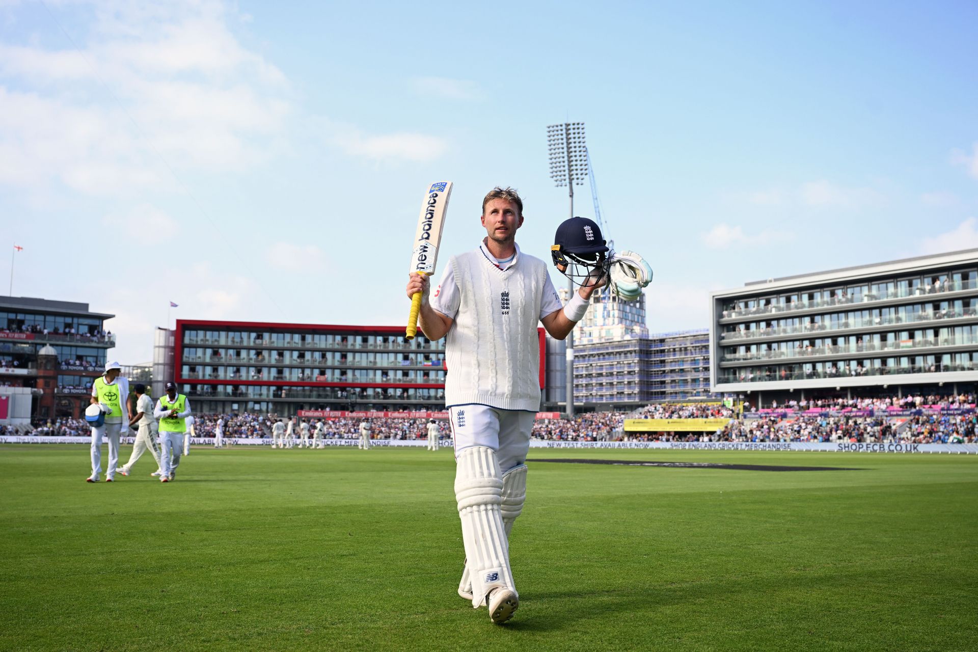 "I'll walk nude around the MCG" - Australian legend's hilarious claim on Joe Root ahead of Ashes 2025