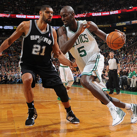 Tim Duncan vs Kevin Revenge of the Old School