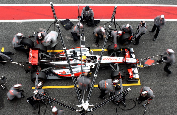 McLaren pit crew promised beers as incentive for short pit-stops