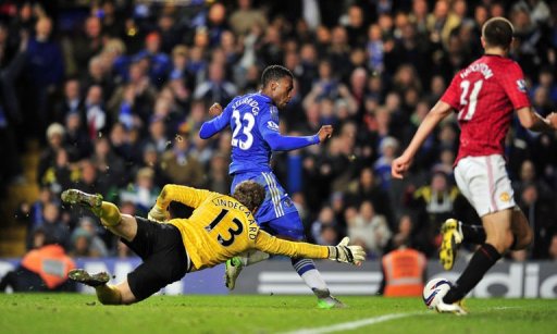Victory for United against Arsenal will see them replace Chelsea, if only for a few hours, at the top of the table Victory for United against Arsenal will see them replace Chelsea, if only for a few hours, at the top of the table