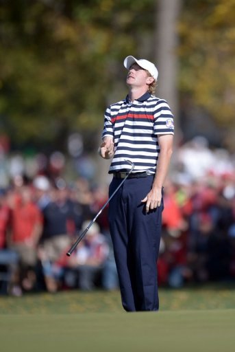 Brandt Snedeker remained five off the pace after his round of 60 Brandt Snedeker remained five off the pace after his round of 60