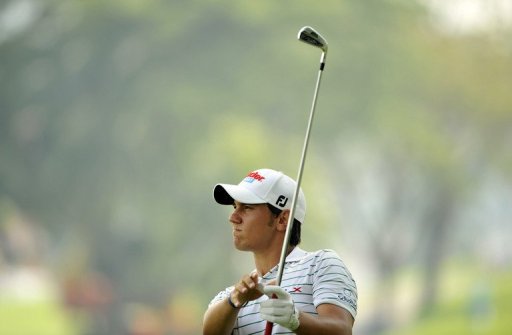 Manassero shot a third-round 64 at the par-71 Sentosa Golf Club for an aggregate score of 11-under-par 202 Manassero shot a third-round 64 at the par-71 Sentosa Golf Club for an aggregate score of 11-under-par 202