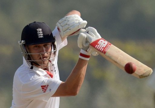 Trott, who was on 61 overnight, scored 101 before he retired Trott, who was on 61 overnight, scored 101 before he retired