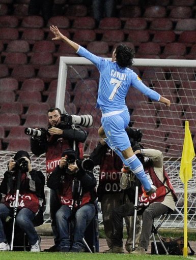 Napoli's Edinson Cavani reacts after scoring Napoli's Edinson Cavani reacts after scoring