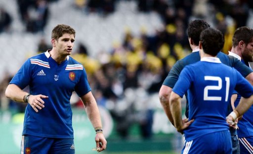 France's captain Pascal Pape (L) France's captain Pascal Pape (L)