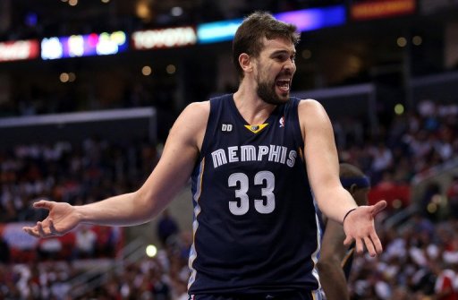 Memphis took firm control with a 19-1 scoring run in the third quarter Memphis took firm control with a 19-1 scoring run in the third quarter