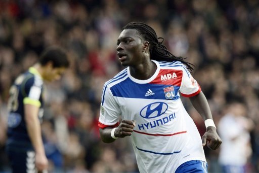 Bafetimbi Gomis hit the clincher with 17 minutes remaining Bafetimbi Gomis hit the clincher with 17 minutes remaining