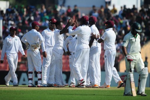 West Indies lead the two-Test series 1-0 and got off to a flying start in the second match with three wickets before lunch West Indies lead the two-Test series 1-0 and got off to a flying start in the second match with three wickets before lunch