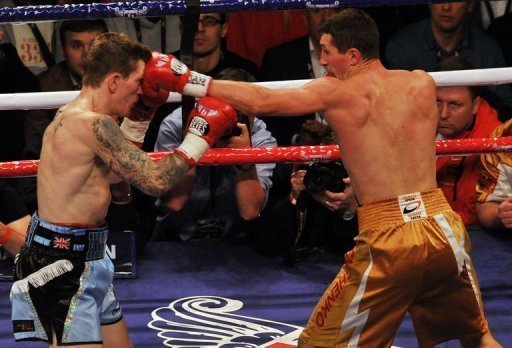 Vyacheslav Senchenko picked Ricky Hatton off repeatedly with his jab Vyacheslav Senchenko picked Ricky Hatton off repeatedly with his jab