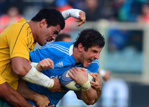 Italy pushed Australia all the way in the second period Italy pushed Australia all the way in the second period