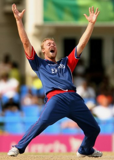 A former fast-bowling all-rounder, Andrew Flintoff has denied his foray into boxing is a gimmick A former fast-bowling all-rounder, Andrew Flintoff has denied his foray into boxing is a gimmick