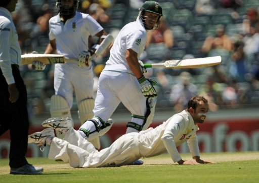 Sri Lanka and Australia begin their first Test in Hobart on December 14 Sri Lanka and Australia begin their first Test in Hobart on December 14