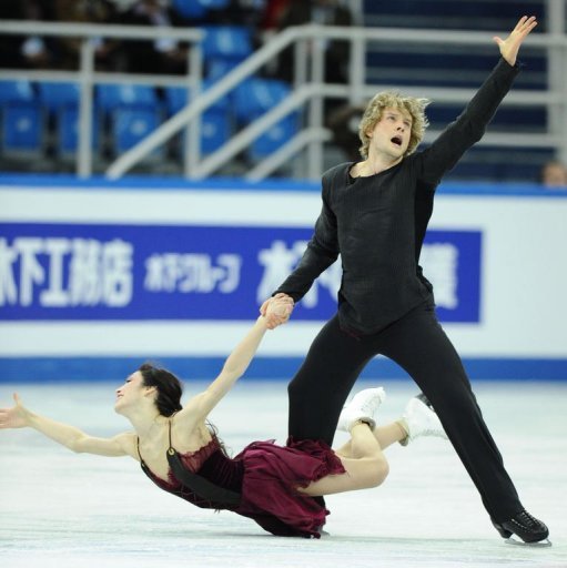 Americans Meryl Davis and Charlie White perform during their ice dance free dance Americans Meryl Davis and Charlie White perform during their ice dance free dance