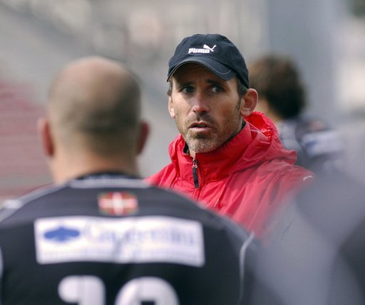 Biarritz' rugby club coach Jack Isaac is pictured during a training session in Biarritz in 2010 Biarritz' rugby club coach Jack Isaac is pictured during a training session in Biarritz in 2010