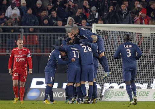 Paris Saint-Germain's Swedish forward Zlatan Ibrahimovic celebrates with teammates after scoring a goal Paris Saint-Germain's Swedish forward Zlatan Ibrahimovic celebrates with teammates after scoring a goal
