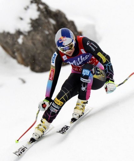 Lindsay Vonn of the US skies on December 13, 2012 in Val d'Isere, French Alps Lindsay Vonn of the US skies on December 13, 2012 in Val d'Isere, French Alps
