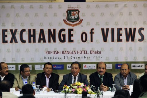 Bangladesh Cricket board President Nazmul Hasan (centre) addresses journalists in Dhaka on December 31, 2012 Bangladesh Cricket board President Nazmul Hasan (centre) addresses journalists in Dhaka on December 31, 2012
