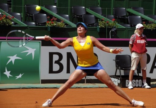 Sweden's Sofia Arvidsson is pictured on February 10, 2013 during a Fed Cup match in Buenos Aires Sweden's Sofia Arvidsson is pictured on February 10, 2013 during a Fed Cup match in Buenos Aires