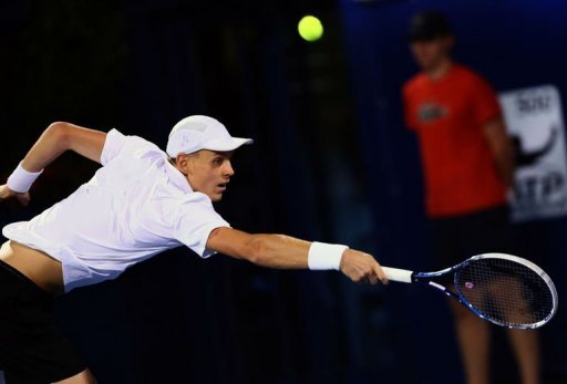 Czech Republic's Tomas Berdych returns the ball to Serbia's Novak Djokovic on March 2, 2013 Czech Republic's Tomas Berdych returns the ball to Serbia's Novak Djokovic on March 2, 2013