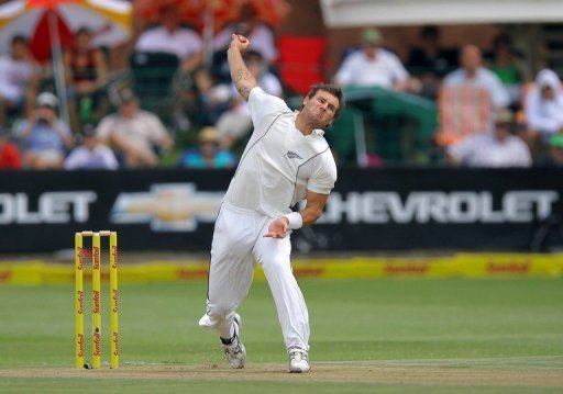 New Zealand's Doug Bracewell bowls during a cricket match in Port Elizabeth, South Africa on January 11, 2013 New Zealand's Doug Bracewell bowls during a cricket match in Port Elizabeth, South Africa on January 11, 2013
