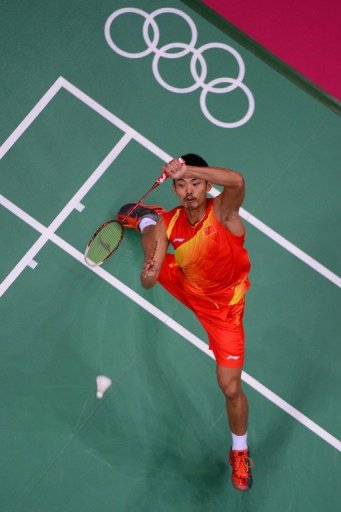 Lin Dan returns to Lee Chong Wei during the final at the Olympic Games in London on August 5, 2012 Lin Dan returns to Lee Chong Wei during the final at the Olympic Games in London on August 5, 2012