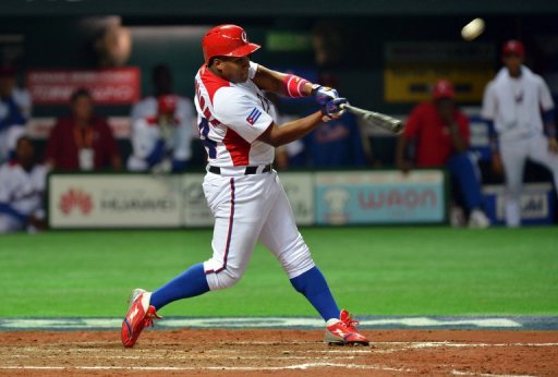 Cuba's outfielder Alfredo Despaigne plays against Japan duringe the World Baseball Classic in Fukuoka on March 6, 2013 Cuba's outfielder Alfredo Despaigne plays against Japan duringe the World Baseball Classic in Fukuoka on March 6, 2013