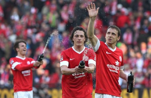 Mainz' players celebrate winning 1-0 in Mainz, southwestern Germany, on March 9, 2013 Mainz' players celebrate winning 1-0 in Mainz, southwestern Germany, on March 9, 2013