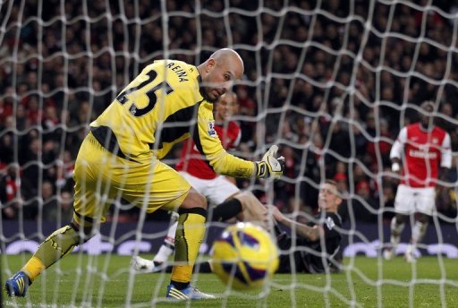 Liverpool goalkeeper Pepe Reina (L) is pictured during a Premier League match against Arsenal on January 30, 2013 Liverpool goalkeeper Pepe Reina (L) is pictured during a Premier League match against Arsenal on January 30, 2013