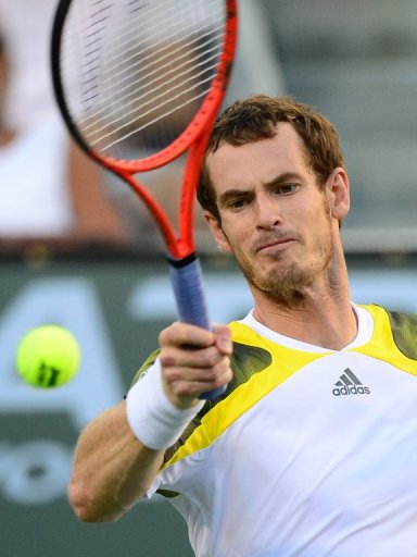 Andy Murray hits a forehand return to Juan Martin del Potro, in Indian Wells, California, on March 15, 2013 Andy Murray hits a forehand return to Juan Martin del Potro, in Indian Wells, California, on March 15, 2013