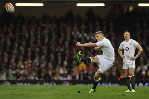 England's fly half Owen Farrell kicks a penalty in Cardiff on March 16, 2013 England's fly half Owen Farrell kicks a penalty in Cardiff on March 16, 2013