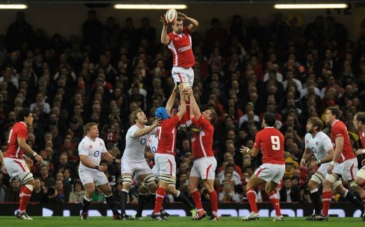 Wales's flanker Sam Warburton (C) takes the ball during a line-out in Cardiff on March 16, 2013 Wales's flanker Sam Warburton (C) takes the ball during a line-out in Cardiff on March 16, 2013