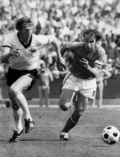 Yugoslavia's Dragan Dzajic (R) chases West Germany's Hans-Georg Schwarzenberg during a 1974 World Cup match Yugoslavia's Dragan Dzajic (R) chases West Germany's Hans-Georg Schwarzenberg during a 1974 World Cup match
