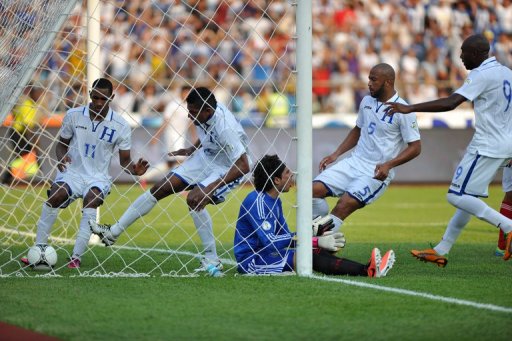 Honduras celebrate after scoring against Mexico at Olimpico Metropolitano stadium in San Pedro Sula, on March 22, 2013 Honduras celebrate after scoring against Mexico at Olimpico Metropolitano stadium in San Pedro Sula, on March 22, 2013