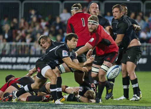 Southern Kings' Nicolas Vergallo (front L) clears the ball against the Canterbury Crusaders, on March 23, 2013 Southern Kings' Nicolas Vergallo (front L) clears the ball against the Canterbury Crusaders, on March 23, 2013
