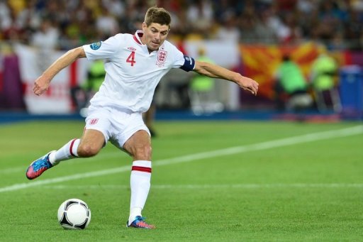 English midfielder Steven Gerrard shoots during the Euro 2012 football championships, June 24, 2012 Kiev English midfielder Steven Gerrard shoots during the Euro 2012 football championships, June 24, 2012 Kiev