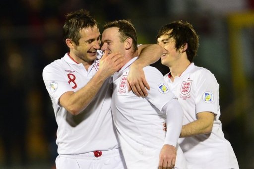 England's Wayne Rooney (C) celebrates with Frank Lampard during the 8-0 victory over San Marino on March 22, 2013 England's Wayne Rooney (C) celebrates with Frank Lampard during the 8-0 victory over San Marino on March 22, 2013