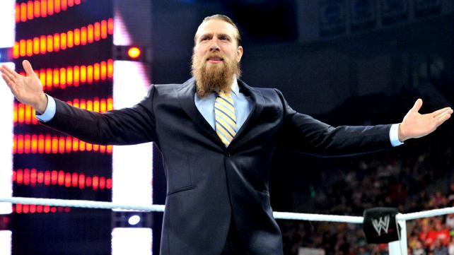 Resultado de imagem para Daniel bryan suit