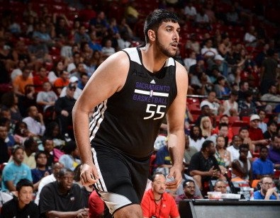 Sim Bhullar continues to make history, becomes first Indian-origin