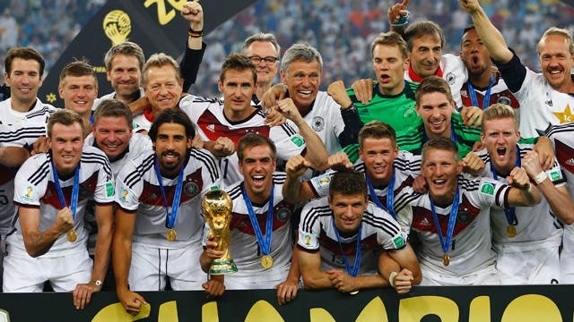 FIFA 15  Best German team  Slide 1 of 11
