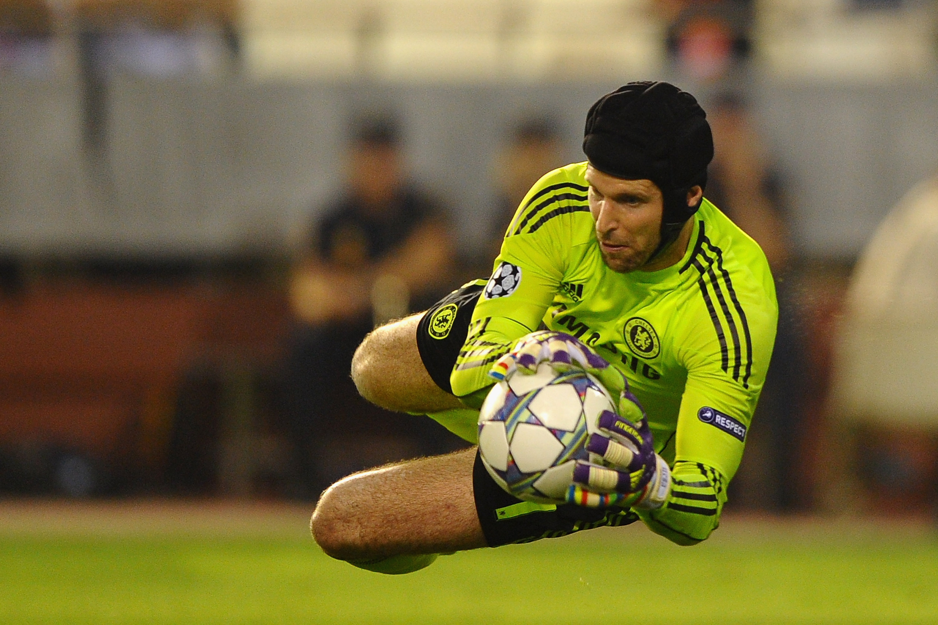 Chelsea goalkeeper Petr Cech s agent says no contact made 