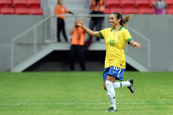 Marta signs deal with Swedish champions Rosengard