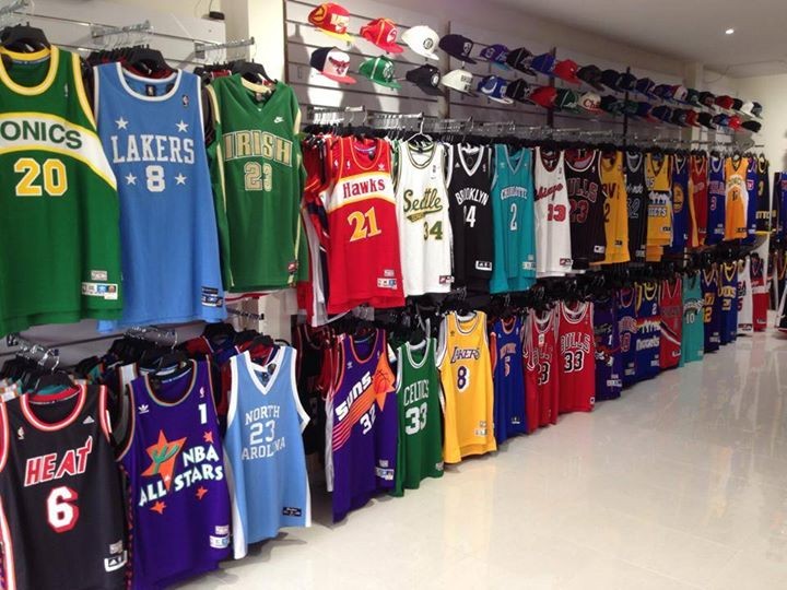 stores that sell nba jerseys