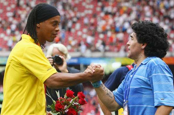 Ronaldinho was better than Pele, Maradona and Zidane ...