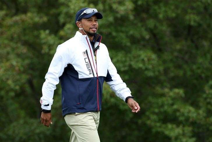 Woods worth $740 million, Jordan a billionaire says Forbes