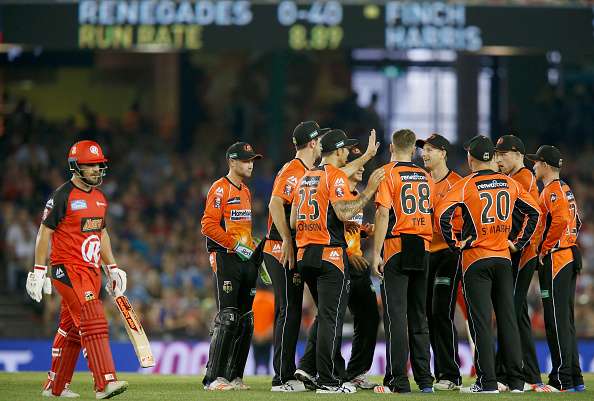 Page 5 Bbl 2016 17 5 Best Moments From The Melbourne Renegades Vs Perth Scorchers Last Ball Thriller