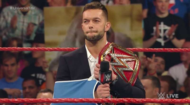 finn-balor-raw-1482561647-800.jpg